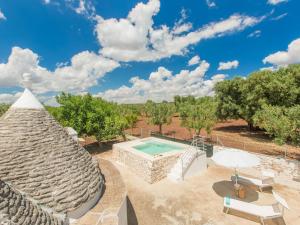 Holiday Home Trullo die Riesenpappel by Interhome