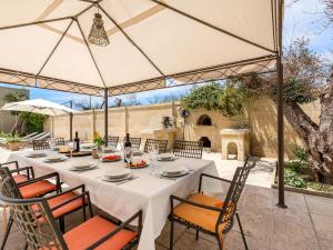 Holiday Home Modernes Bauernhaus mit Pool in der Nähe von Otranto-Salento by Interhome