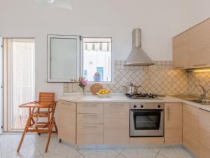 Apartment Der Meerblick im Rossellas by Interhome