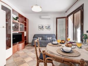 Apartment Der Meerblick von Viola by Interhome