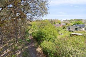 A Peaceful Oasis Near The Beach And Forest