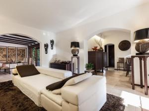 Apartment Wohnung in Villasimius mit Möblierter Terrasse by Interhome