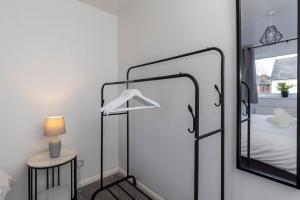 1 Bed Flat In Horsham Town Centre With Free Parking