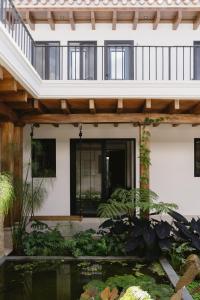 Nude Antigua - Modern Apartments