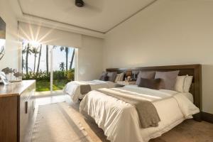 Exclusive Oceanfront Apartment Beach access