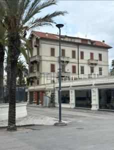 Lighthouse View Apartment