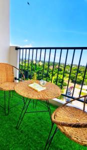 Relax at Miss LakwaChas Space