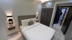 Appartement neuf, calme, avec piscine pour enfant