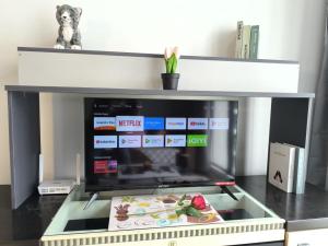 The Garden Couple Cozy Modern 1Bed Netflix By STAY
