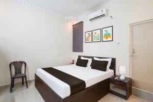 Hotel O Janappanchatram