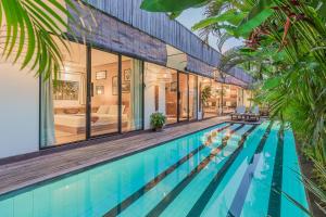 Villa Ubuntu 3BR Pool Ricefield Family&Friends group near Canggu