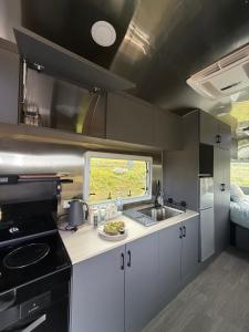 One Life Glamping Caravan Rawson