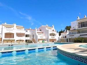 Apartamento en Puig Rom, Roses con Jardín, Piscina y Terraza Privada - HISP-312-76