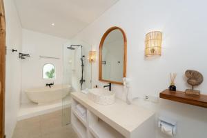 Villa Casa Ungasan by Pertama Management