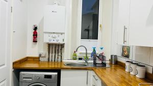 Entire Budget Friendly Apartment with Free Parking & Self Check-In
