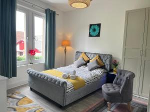 Entire Budget Friendly Apartment with Free Parking & Self Check-In