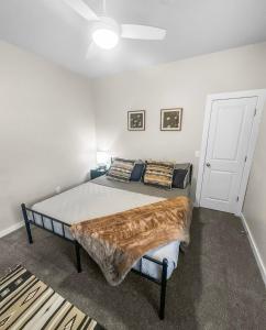 Fully Furnished Private Room