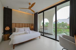 2BR Batu Bolong Spacious Smart Mediterranean Villa