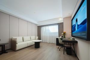 Atour X Hotel Changchun Zoological and Botanical Gardens Freedom Avenue