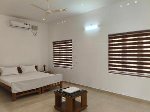 St Andrews Beach Homestay Trivandrum - Cozy Stay Near the Beach