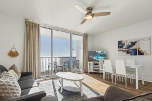 Majestic Beach Resort 2010 Beach Front Sleeps 7