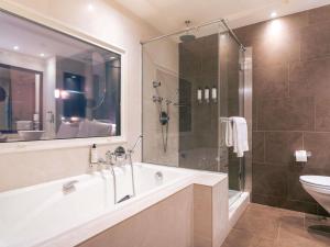 Nest Hotel Paris la Défense - MGallery Collection