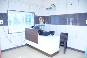 ARS INN AND MINI HALL Vellore