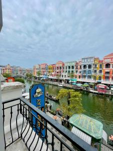 Rose Hotel - Grand World Phu Quoc