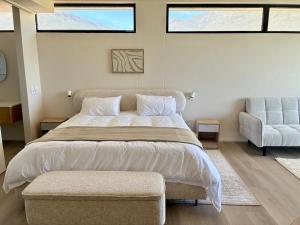 Elegant Beach House Studio in Hout Bay with Pool