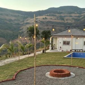 Arthvan Hills