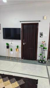 Baqi manzil