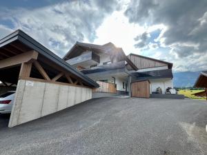 Saalfelden Apartment Balcony Mountainview