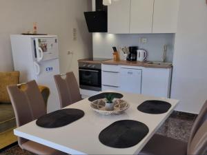 Apartment in Privlaka near Sandy Beaches
