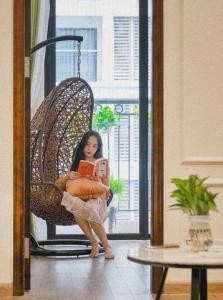 Alices home Times city