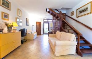 Alguereta Holiday Home