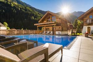 Wellnesshüttendorf Wiese