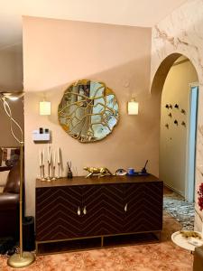 luxury house airport