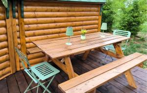 1 Bedroom Beautiful Home In Rosporden