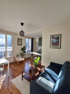 Eiffel Tower family apartment