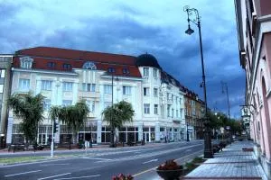 Hotel Centrál - Nagyatád