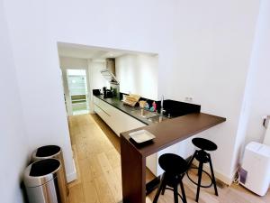 Superbe Appartement Centre-ville avec Clim Parking & Terrasse