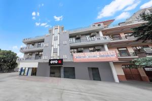 Hotel O Shree Golden Suites