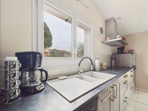 200 m de la mer, maison pour 7 avec jardin