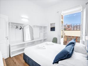 Four seasons apartment 50 m from Duomo