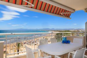 UHC SANTILLANA FAMILY COMPLEX