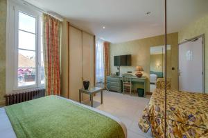 Hotels Logis Le Tadorne : photos des chambres