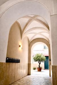 Vacanze Napoli Centrale - Appartamento di lusso 130 mq vicino alla Stazione Centrale e al Centro Storico -Luxury 130 sqm apartment near Central Station and Old Town