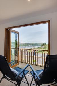 3 Bed in Kingswear oc-bcsppk