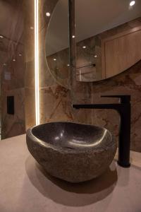 Heart of Heraklion Studio with Balcony Walking Distance toSites