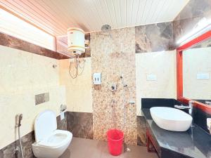The Tashi Hotel & Restaurant Kangchenjunga Mountain View Room In Gangtok